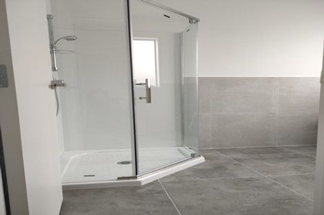 Photo of property in 4 Han Court, Glen Eden, Auckland, 0602