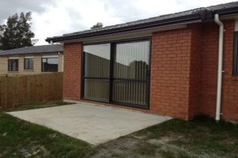 Photo of property in 63 Tiriwa Drive, Massey, Auckland, 0614