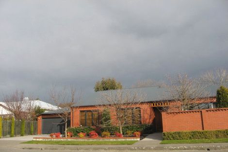 Photo of property in 9 Bretts Road, St Albans, Christchurch, 8052