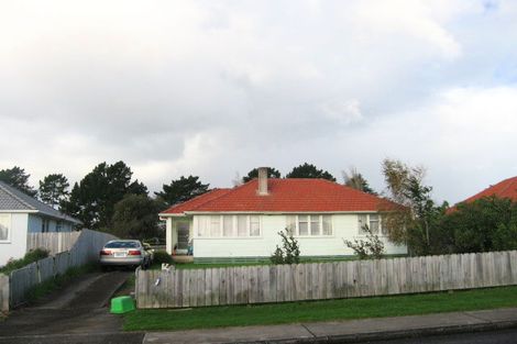 Photo of property in 17a Middlemore Crescent, Papatoetoe, Auckland, 2025