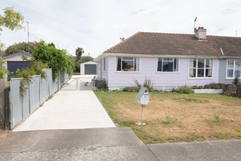 Photo of property in 11 Savage Crescent, Waipukurau, 4200