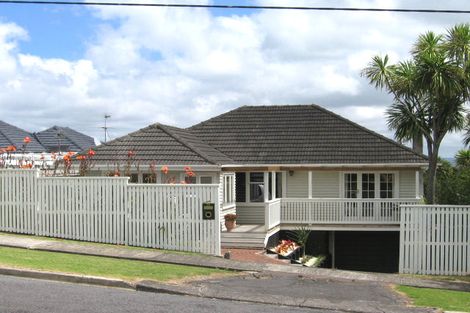 Photo of property in 20 Palmerston Road, Birkenhead, Auckland, 0626
