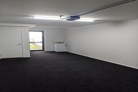 Photo of property in 1b Breakwater Way, Whitby, Porirua, 5024