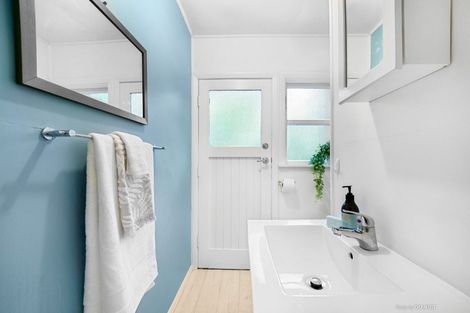 Photo of property in 37 Rothsay Road, Ngaio, Wellington, 6035