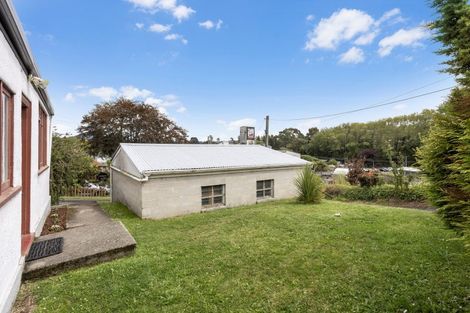 Photo of property in 160 Main South Road, Green Island, Dunedin, 9018