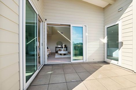 Photo of property in 81 Hine Street, New Plymouth, 4310