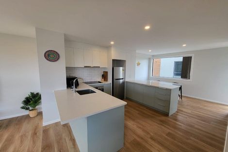 Photo of property in 1 Pukakaho Lane, Papatoetoe, Auckland, 2025
