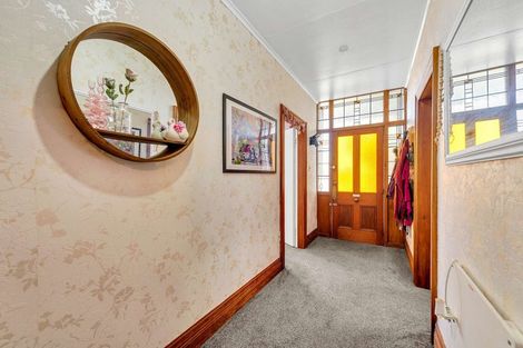Photo of property in 16 Gloucester Street, Whanganui, 4500