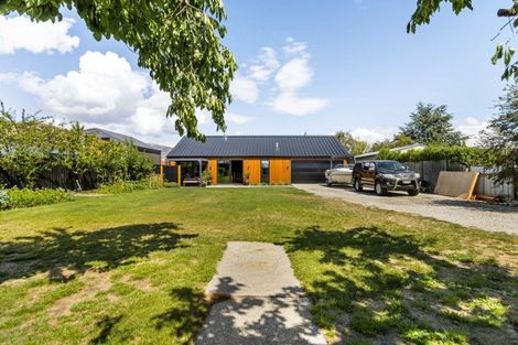 Photo of property in 14 Ortive Street, Cromwell, 9310