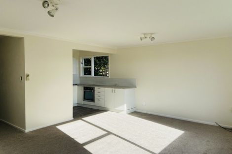 Photo of property in 49a Huntingdon Street, Northland, Wellington, 6012