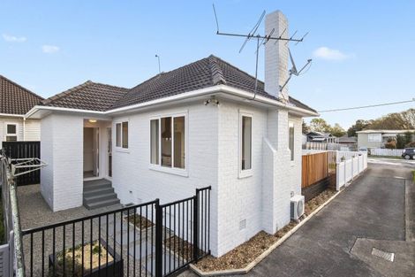 Photo of property in 19 Dublin Street, Pukekohe, 2120