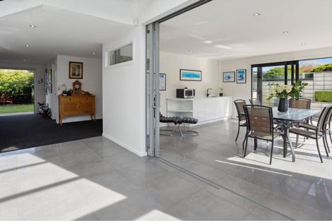 Photo of property in 47 Forest Heights, Wanaka, 9305