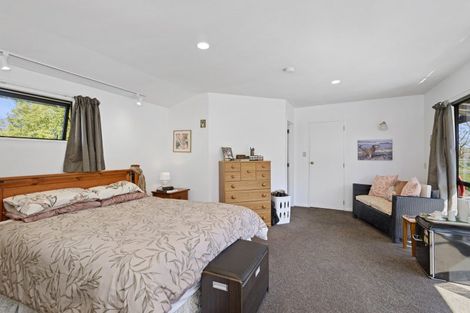 Photo of property in 11 Downies Road, Halswell, Christchurch, 8025