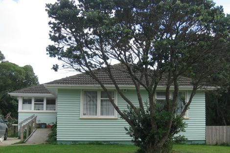 Photo of property in 22 Surprise Place, Cannons Creek, Porirua, 5024