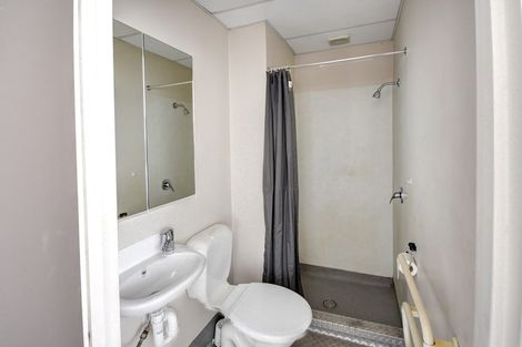 Photo of property in 5d Anzac Avenue, Dunedin Central, Dunedin, 9016