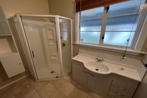 Photo of property in 15 Kauri Street, Roslyn, Palmerston North, 4414