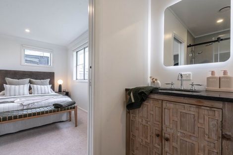 Photo of property in 93 Thornton Road, Cambridge, 3434