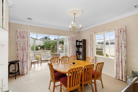Photo of property in 3 Worcester Street, Levin, 5510