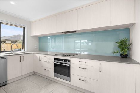 Photo of property in 13 Leebank Crescent, Riverhead, 0820