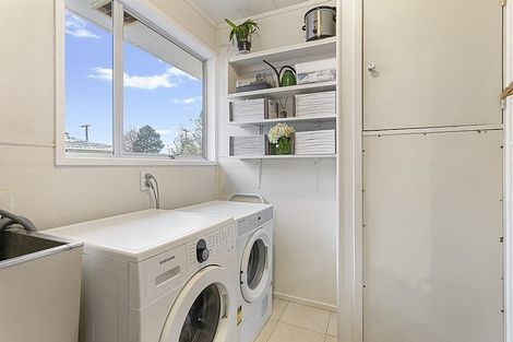 Photo of property in 20 Cron Avenue, Te Atatu South, Auckland, 0610