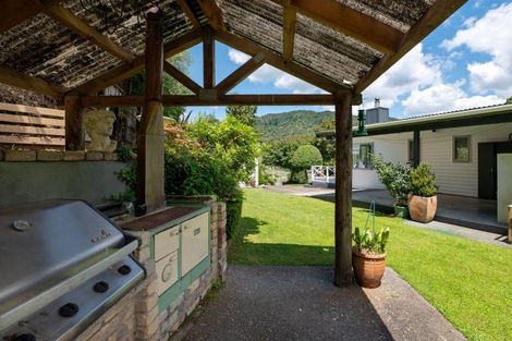 Photo of property in 1 Summit Road, Lake Okareka, Rotorua, 3076