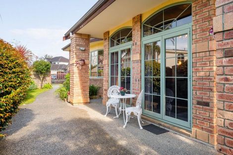 Photo of property in 17 Te Puroa Place, Huntington, Hamilton, 3210