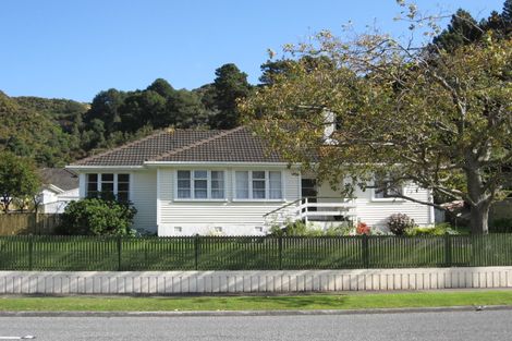 Photo of property in 97 Judd Crescent, Naenae, Lower Hutt, 5011