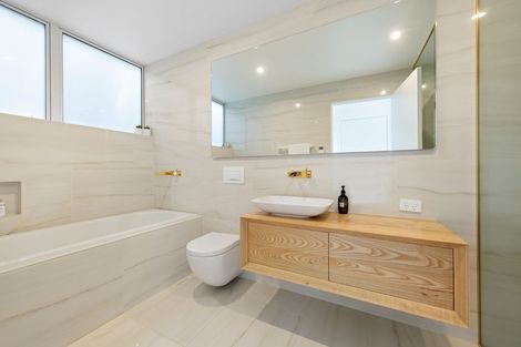 Photo of property in 9 Shirley Road, Grey Lynn, Auckland, 1021