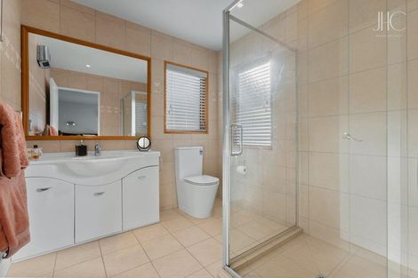 Photo of property in 18 Dublin Street, Queenstown, 9300