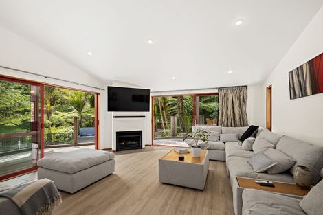 Photo of property in 54 Waiwhiu Road, Dome Valley, Warkworth, 0981