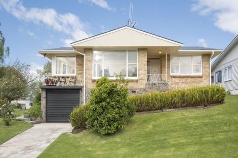 Photo of property in 16 Ninth Avenue, Tauranga, 3110
