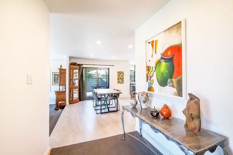 Photo of property in 28 Skudders Beach Road, Kerikeri, 0294