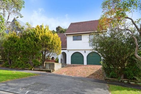 Photo of property in 6 Pioneer Grove, Silverstream, Upper Hutt, 5019