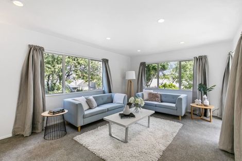 Photo of property in 1/21 Stafford Road, Northcote Point, Auckland, 0627