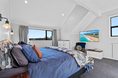 Photo of property in 1 Hamilton Avenue, Winton, 9720