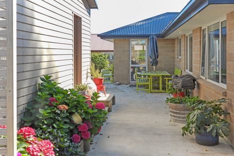 Photo of property in 54 Blue Stone Drive, Waiareka Junction, Oamaru, 9401