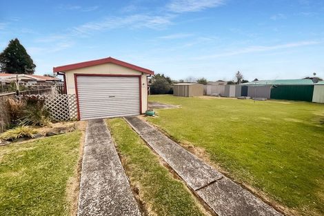 Photo of property in 2 Pateke Place, Tokoroa, 3420
