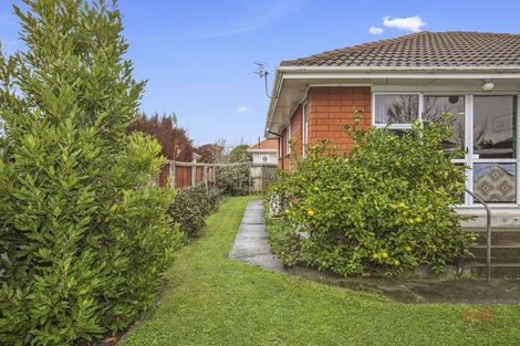 Photo of property in 2/3 Meadow Street, Papanui, Christchurch, 8052