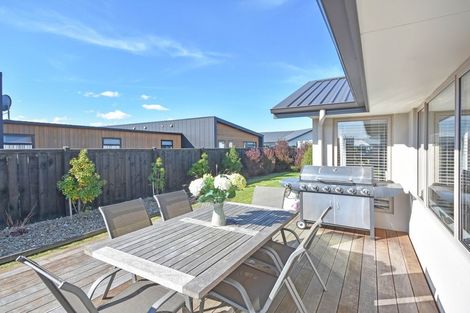 Photo of property in 3 Stratton Way, Mosgiel, 9024