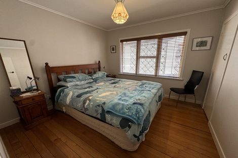 Photo of property in 25 Jaemont Avenue, Te Atatu South, Auckland, 0610