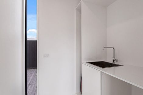 Photo of property in 74 Merivale Lane, Merivale, Christchurch, 8014