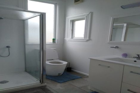 Photo of property in 2/205 The Terrace, Wellington Central, Wellington, 6011