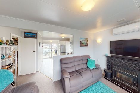 Photo of property in 11 Ferguson Street, Levin, 5510