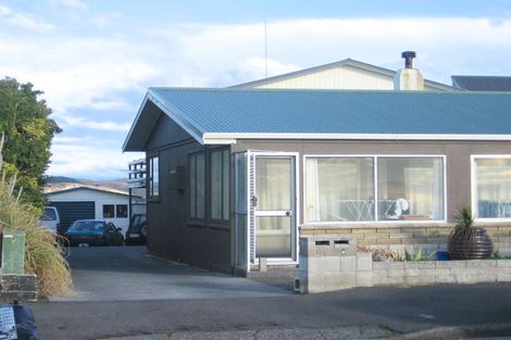 Photo of property in 72 The Esplanade, Westshore, Napier, 4110