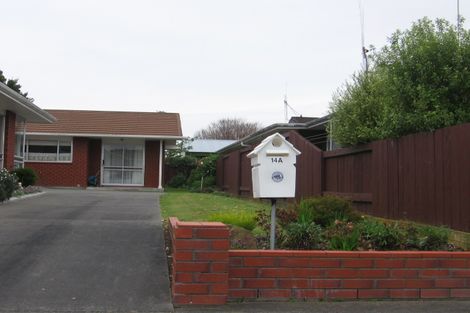 Photo of property in 14 Cecil Place, Cloverlea, Palmerston North, 4412