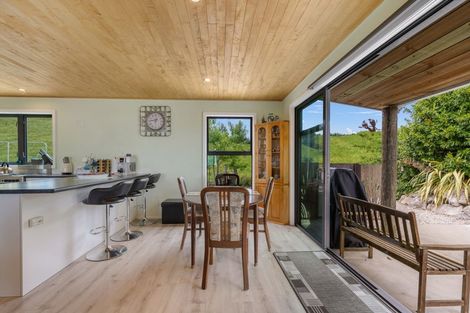 Photo of property in 135 Bensemann Road, Upper Moutere, 7175