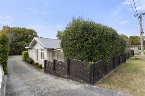 Photo of property in 15 Ruru Road, Otaihanga, Paraparaumu, 5036