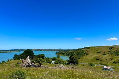 Photo of property in 462 Ohautira Road, Raglan, 3295