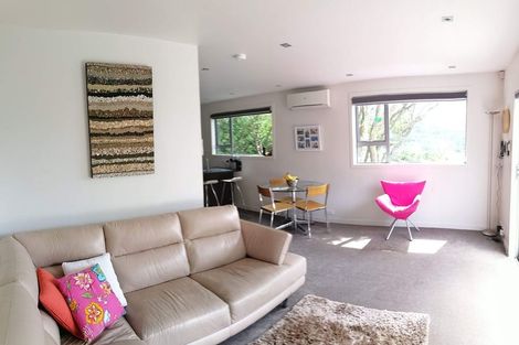 Photo of property in 4 Versailles Street, Karori, Wellington, 6012