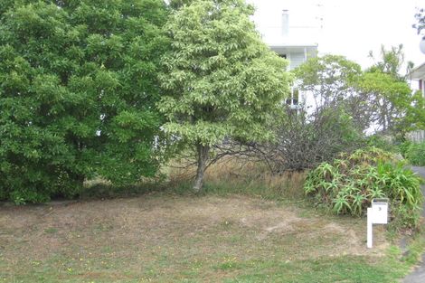 Photo of property in 3 Roberts Road, Glenfield, Auckland, 0629